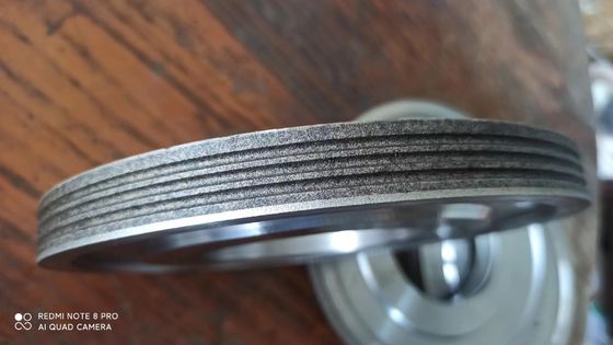 240 Koło diamentowe twardzące żwiry o rozmiarze warstwy roboczej 4 mm*2 i okrągłym krawędziu